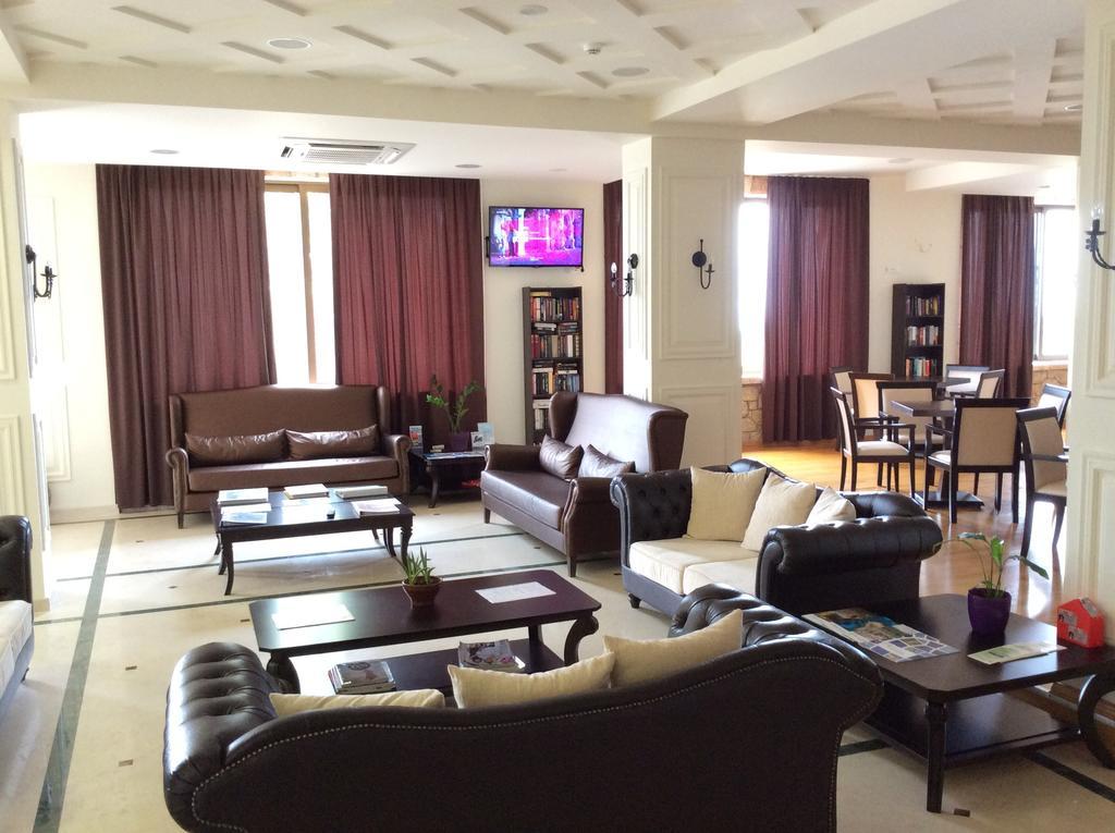 Kolokotronis Hotel & Spa Stoupa Bagian luar foto